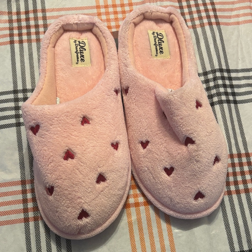 Dearfoams Pink Heart Kids Slippers
